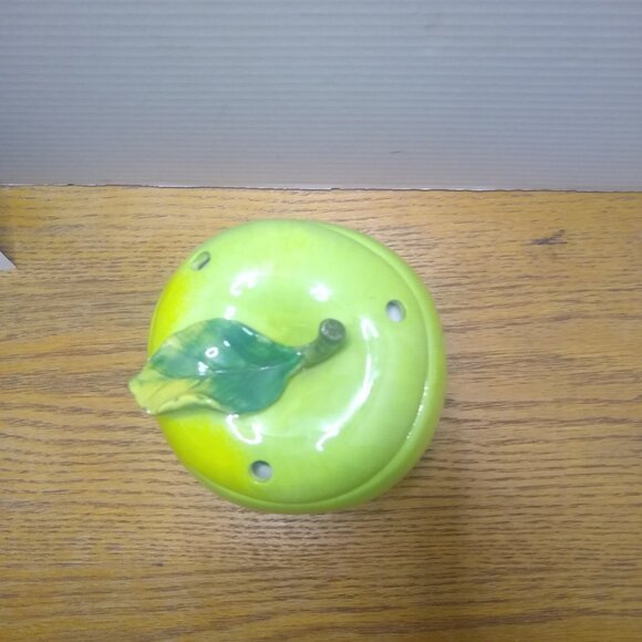 Green Apple Tart Warmer Yankee Candle Farmhouse Core 5 1/2” Tall Spring Retired - Picture 3 of 7